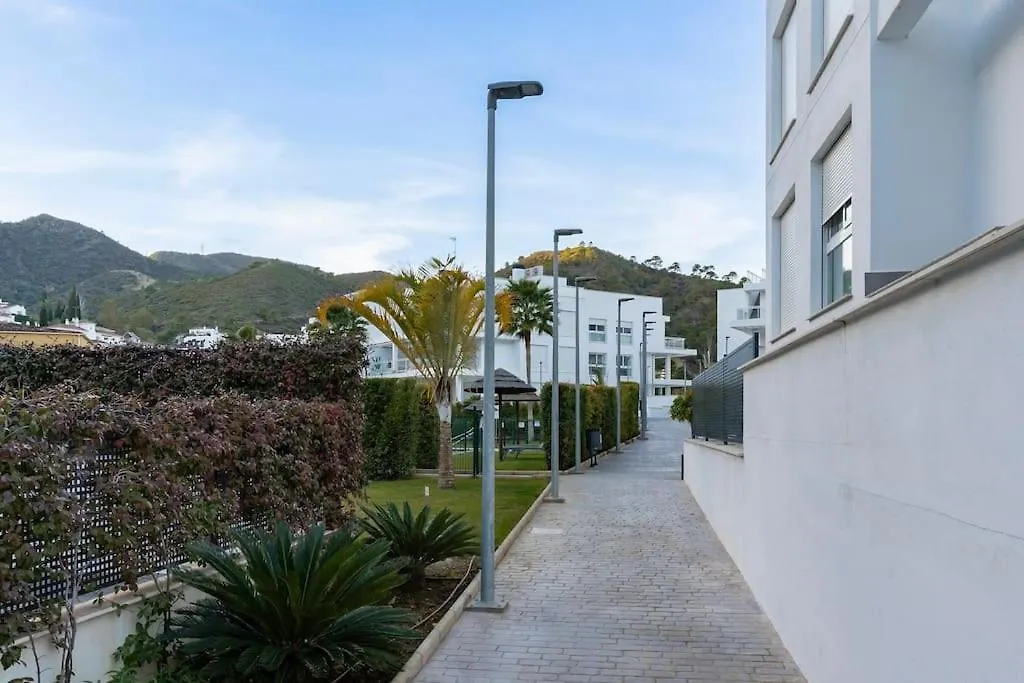 Beautiful Family Apartment In Benahavis Rdr450