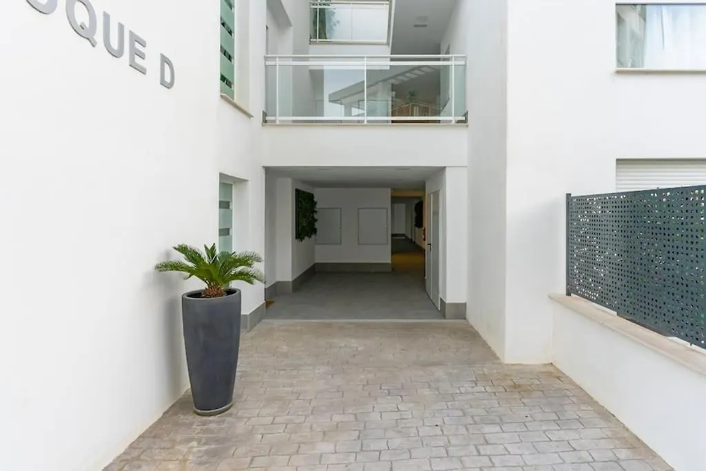 Beautiful Family Apartment In Benahavis Rdr450 0*,  Spanje
